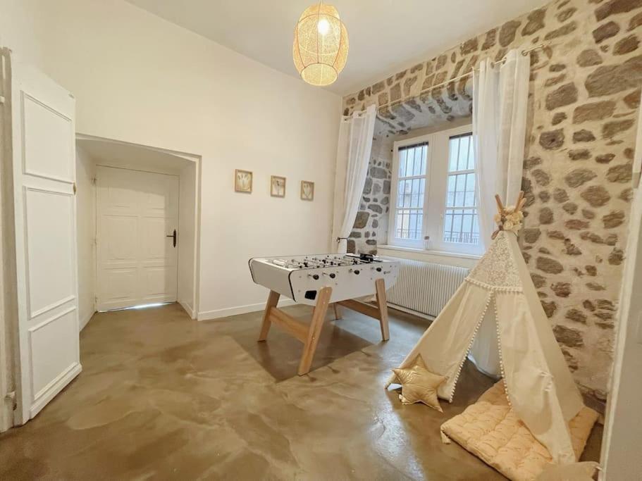 Logis Du Chandelier Le Puy-en-Velay Εξωτερικό φωτογραφία
